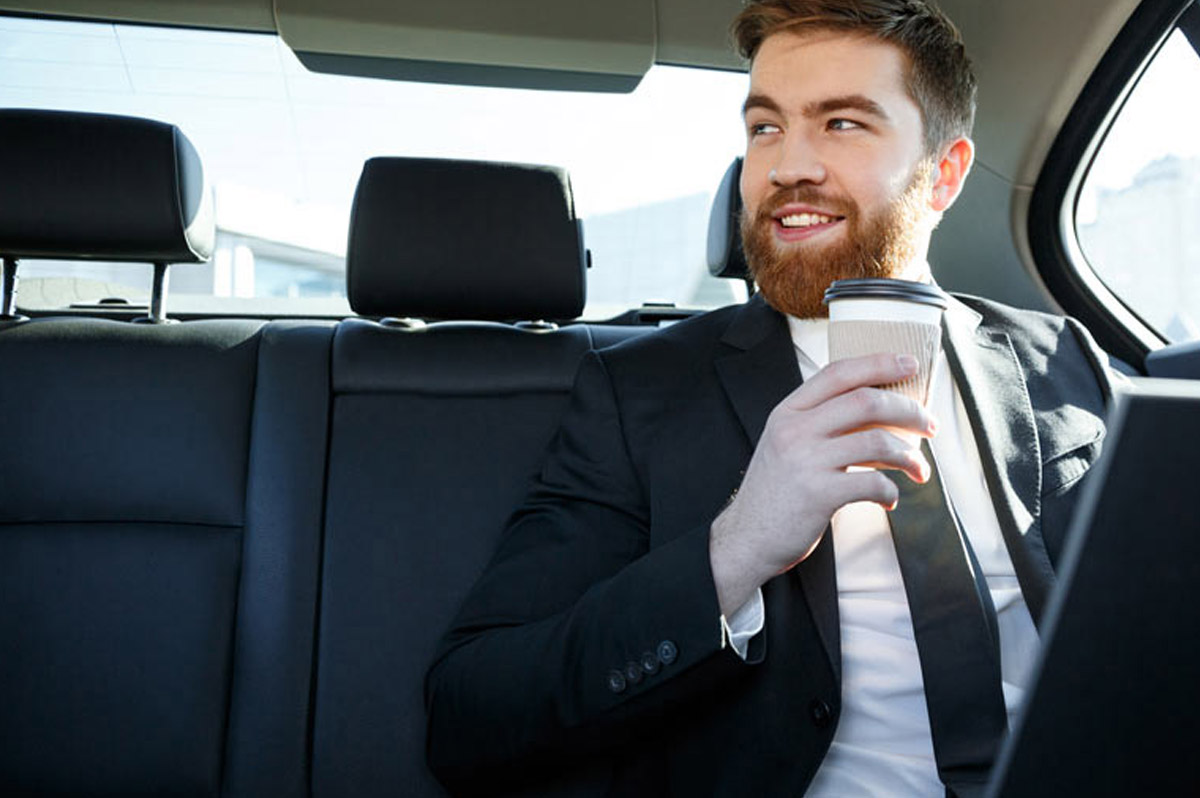 Connecticut Airport Limo & Executive Car Services to JFK, LaGuardia, Newark, and Beyond