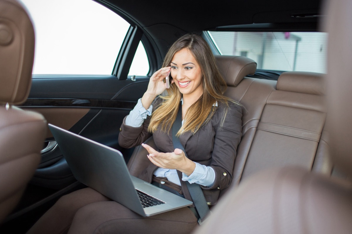 Luxury Party Bus & Limo Services in Bristol