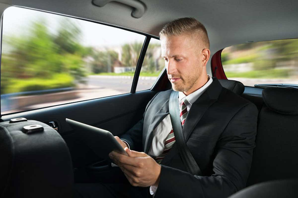 Norwich to T.F. Green Airport A Practical Guide to Limo Transfers